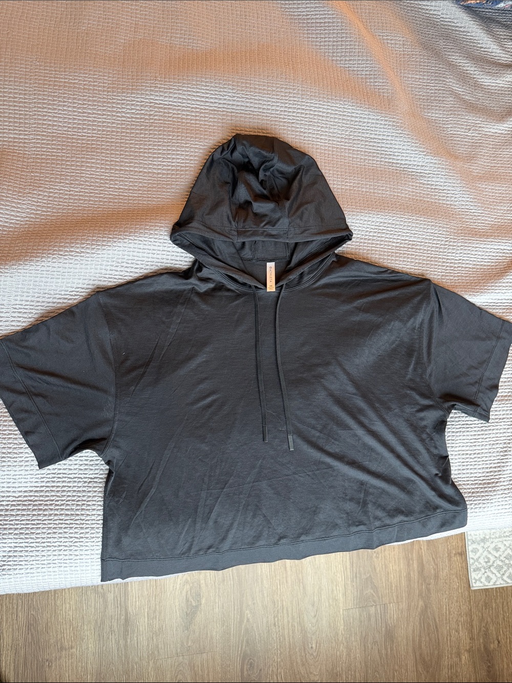 Athleta Black Cropped Short-Sleeve Hoodie